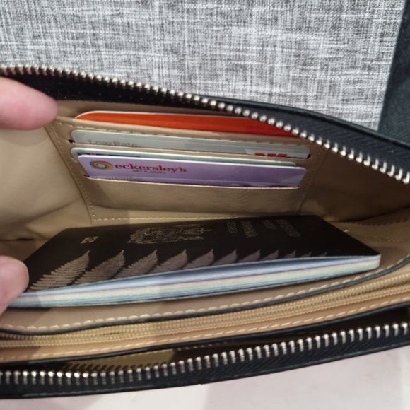 Accordion Wallet Card Case Coin Purse Passport Holder Travel Wallet AVO GREEN - Picture 2 of 7